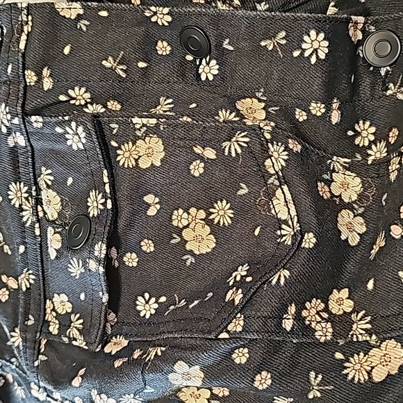 Nwot Celebrity Pink M Crop Floral Jacket - Picture 8 of 8